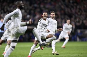 记者：皇马欧冠淘汰马竞，老佛爷给每个球员发了25万欧奖金