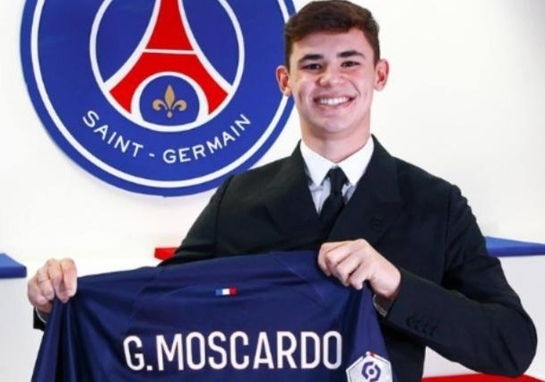 英超足球压球网-罗马诺：19岁巴黎中场莫斯卡多将租借布拉加，双方已签署所有文件