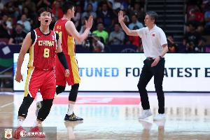 英超买球平台-胡金秋：郭导把所有输球责任放自己身上 我们12个球员害怕什么呢